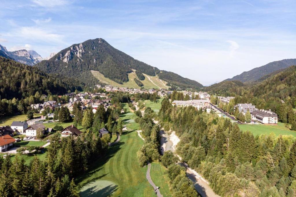 Cosy Lake Appartement Kranjska Gora Buitenkant foto